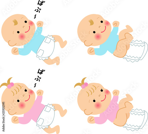おむつ替えをする赤ちゃん