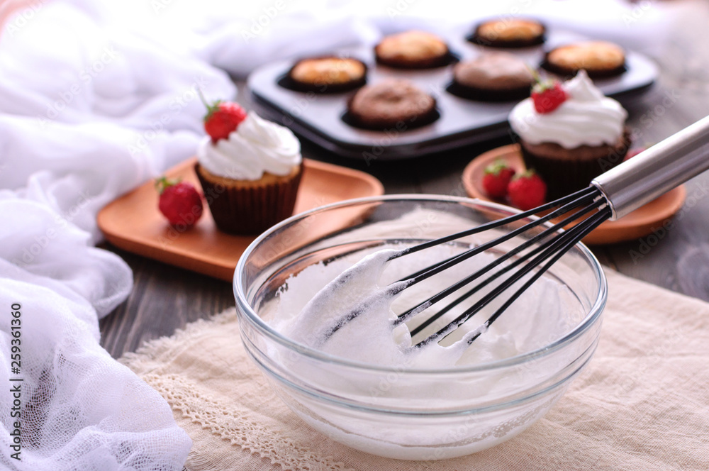 Preparation of protein cream.