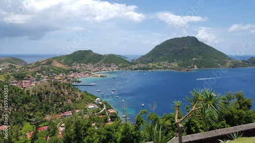 Les Saintes