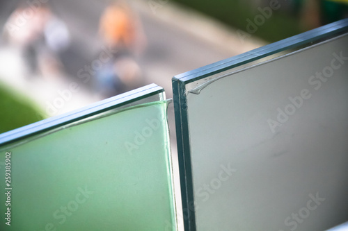 Fotografia tempered laminated glass railing balustrade panels frame less ,safety glass for modern architectural buildings