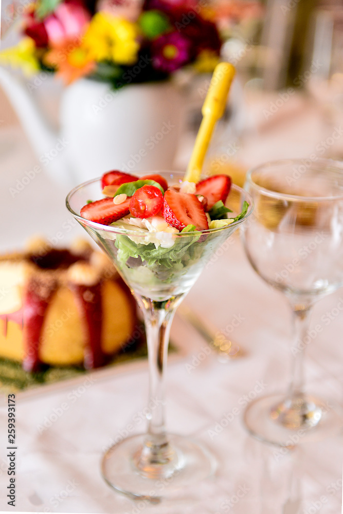 crystal bowl with vegetable salad lettuce and strawberries, finger food, bowl with salad, breakfast, fit food, salad crystal bowl with vegetable salad lettuce and strawberries, finger food, bowl with salad, breakfast, fit food, salad