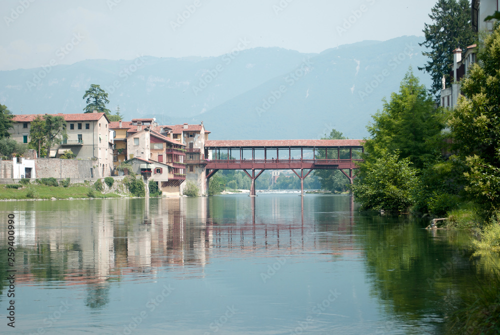 il ponte di Bassano sul fiume Brenta