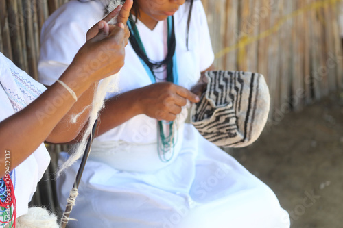 indigenas arhuacos-colombia