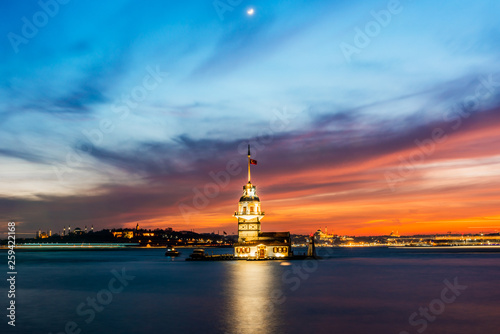 Maiden's Tower with sunset sky in Istanbul, Turkey (KIZ KULESI - USKUDAR) © resul