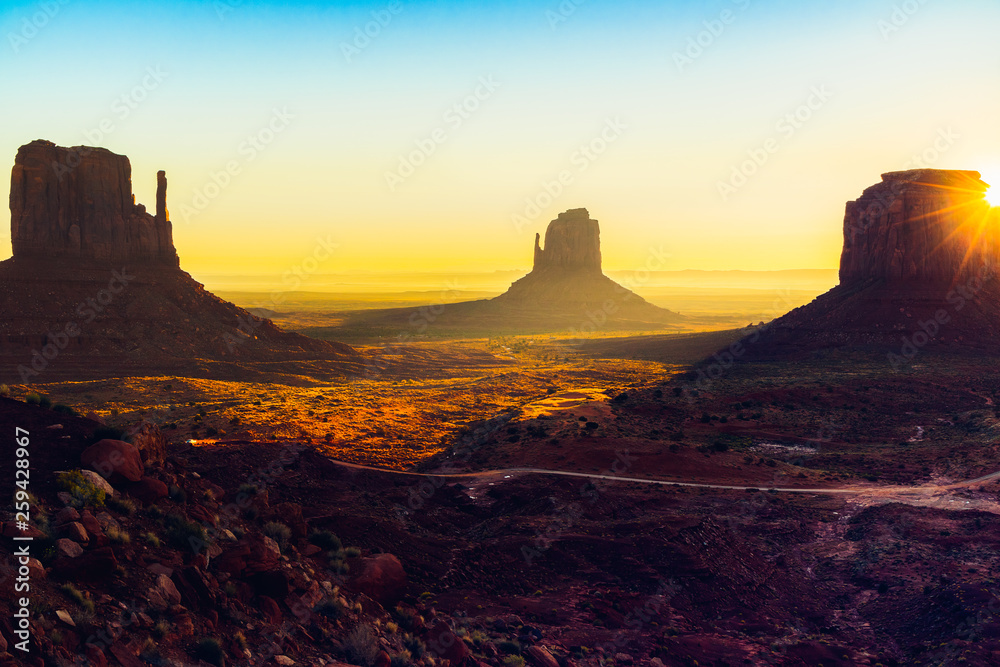 Beautiful Sunrise, Monument Valley Navajo Tribal Park, , Utah