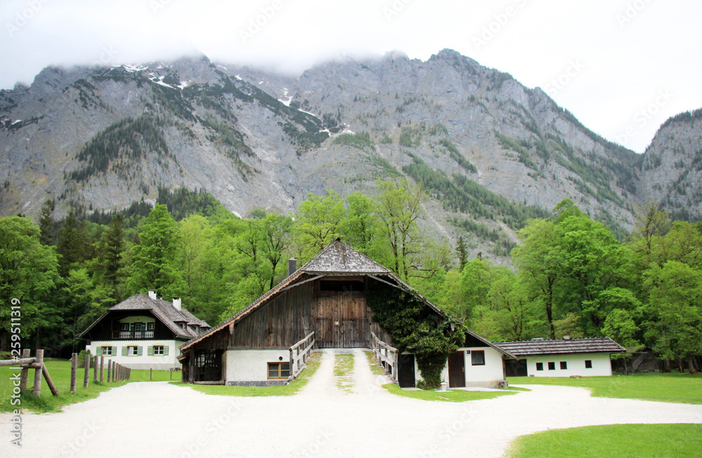 Hütte bei St. Bartholomä am Könissee