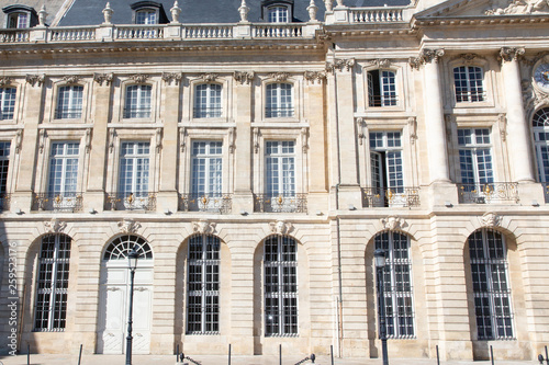 beautiful building haussmann facade in a attractive area of the capital