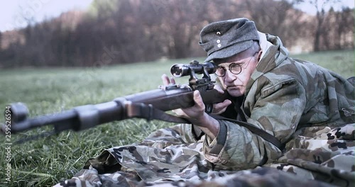 WWII - Old German sniper aim target photo