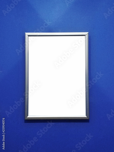 Billboard with clipping path