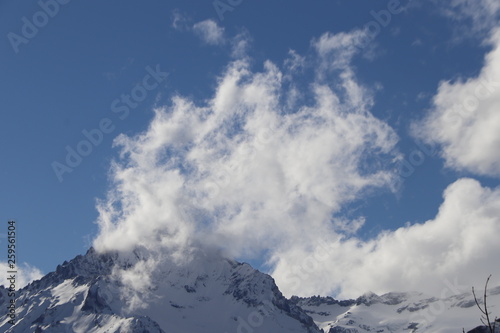 Wallpaper Mural Alpes - Sommets de la vanoise sous les nuages Torontodigital.ca