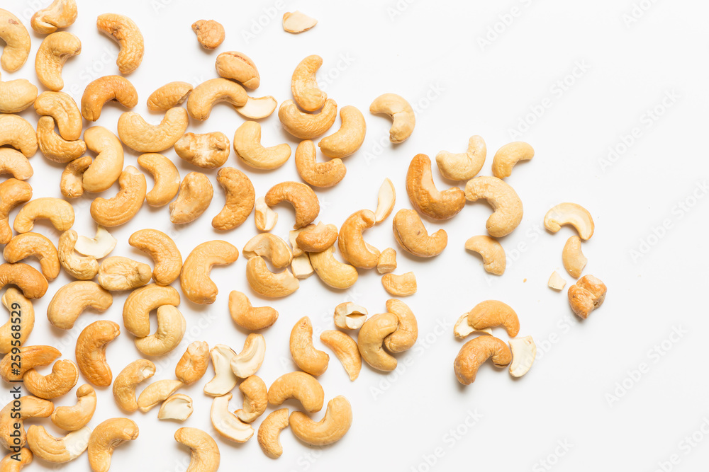Сomposition of roasted cashews