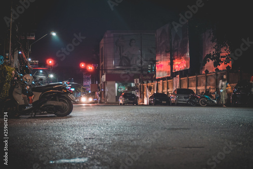 Fototapeta Naklejka Na Ścianę i Meble -  traffic at night