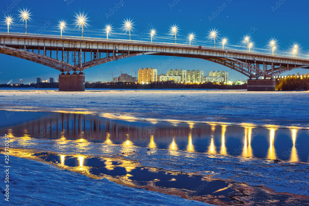 Fototapeta premium bridge at night