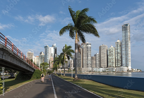 waterfront in front of the skyline, panama city © lesniewski