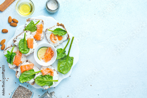 bread with cheese and salmon