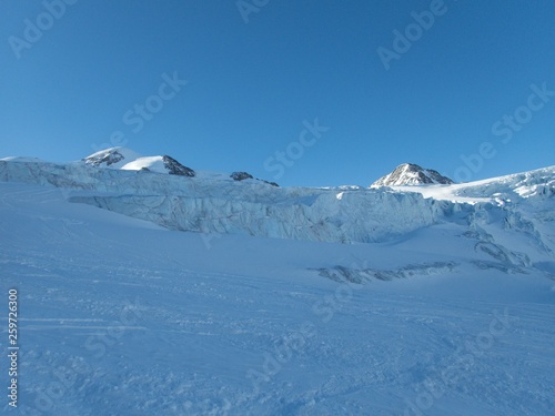 winter landscape for skitouring in otztal alps in austria © luciezr