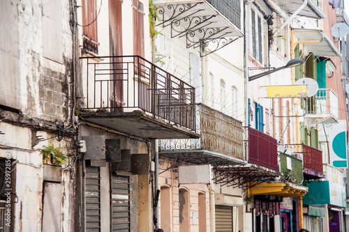 Fototapeta Naklejka Na Ścianę i Meble -  Street view Fort-de-France in Martinique