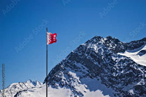 Φωτογραφία Flag of canton Wallis.