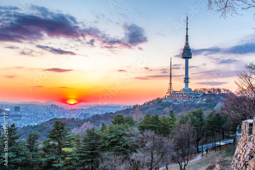 Photography Skyline sunset at namsan mountain in Seoul city south Korea