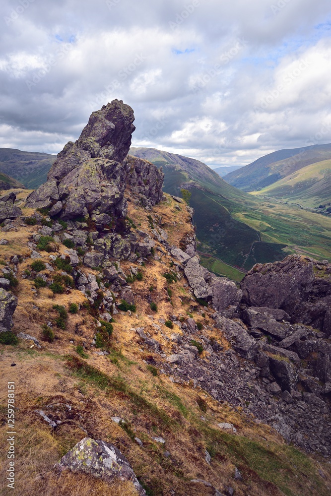 Obraz premium The Howizter of Helm Crag
