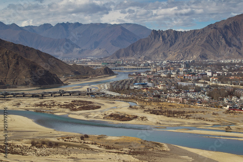 Overlook of the city of Lahsa