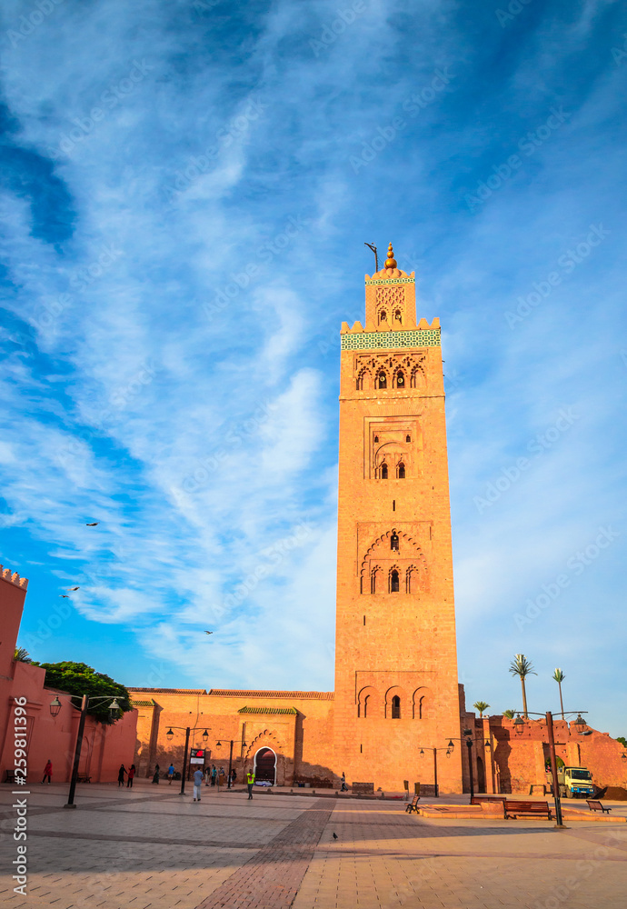Fototapeta premium Koutoubia Mosque minaret in old medina of Marrakesh, Morocco