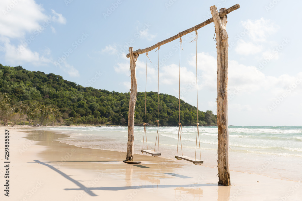 Big swing by the sea, Phu Quoc island