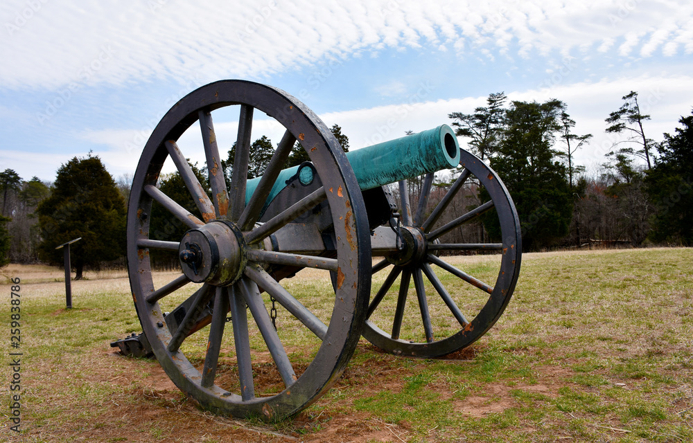 Old cannon in Manassas National Battlefield Park
