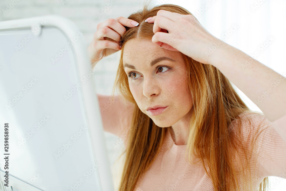 Naklejka premium Woman hair problems 