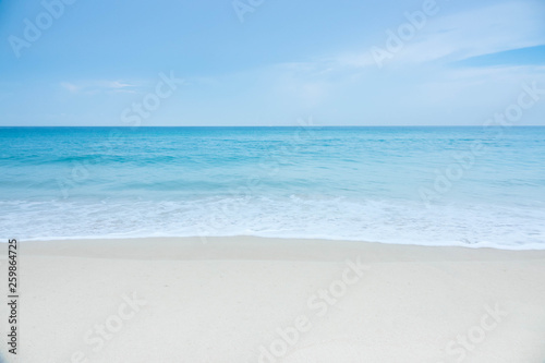 Fototapeta Naklejka Na Ścianę i Meble -  blue wave on beach of Phuket Thailand