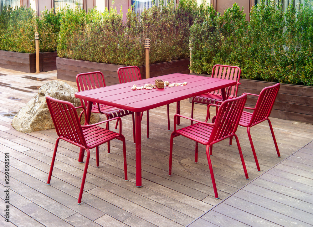 garden dining table with chairs.