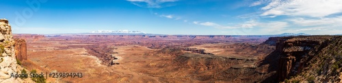 Canyonlands National Park Organge Cliffs Wide-Angle Overlook