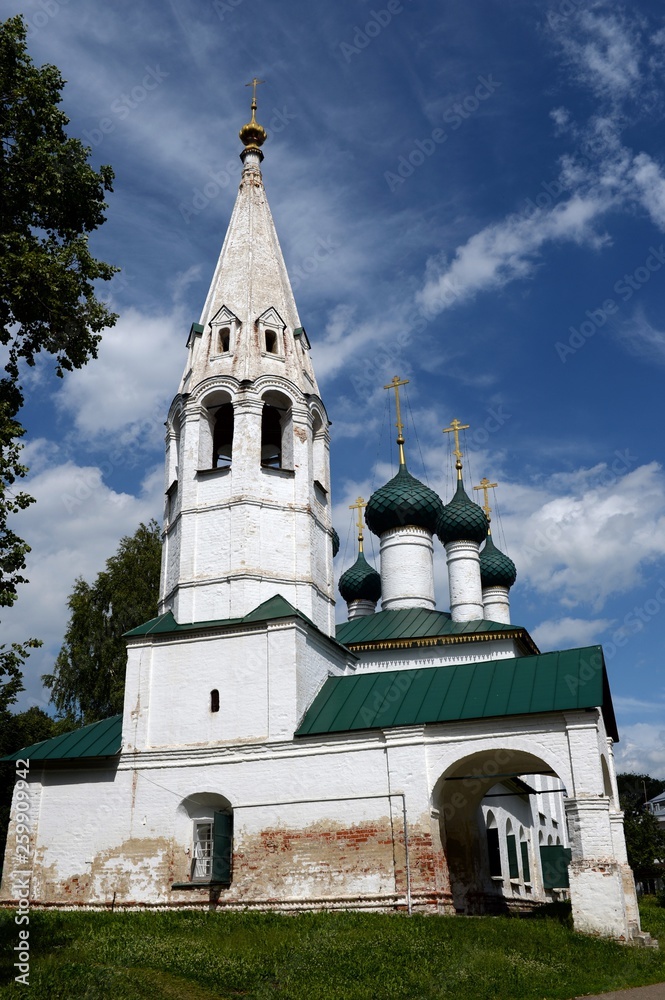 Church of Nikola Chopped built in 1695 in Yaroslavl