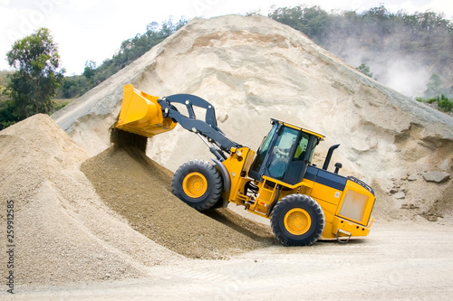Foto Wheel Loader at Quarry