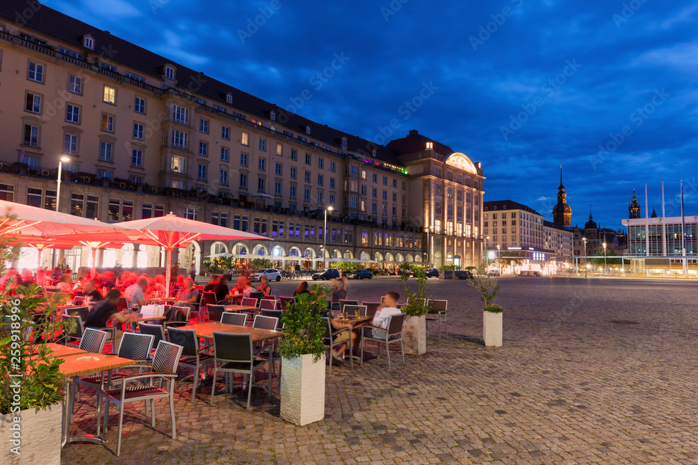 Naklejka premium Old Market Square in Dresden
