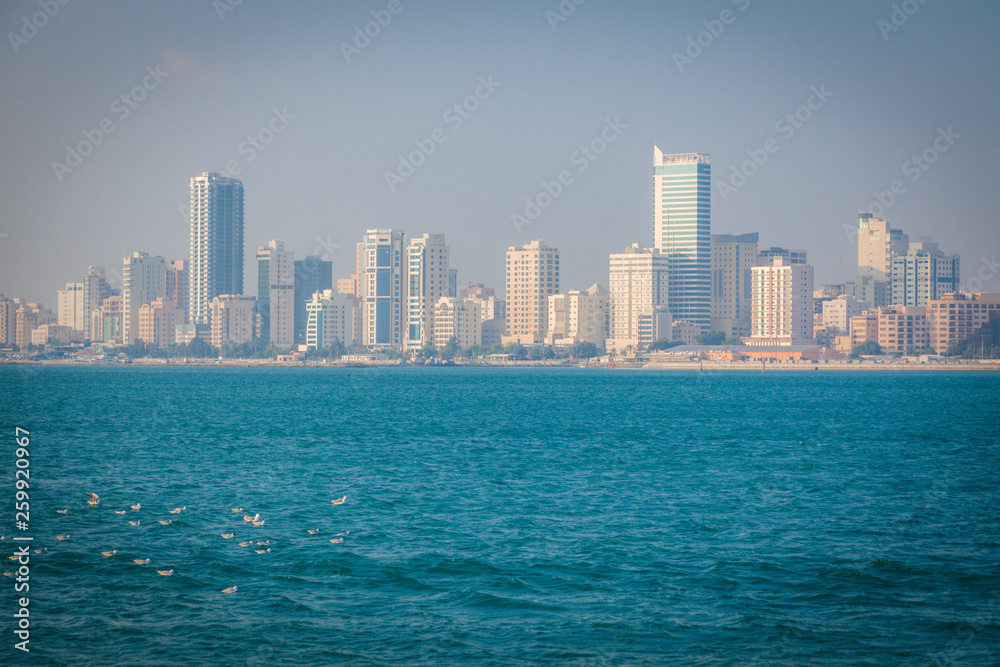 Naklejka premium Panorama Manamy