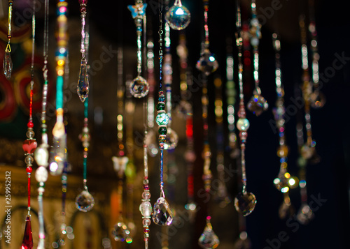 Hanging crystal strands. © Sarah