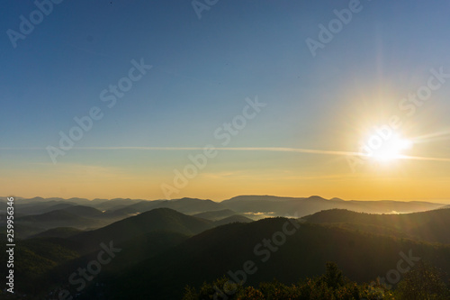 Sonnenaufgang über Pfälzerwald 2