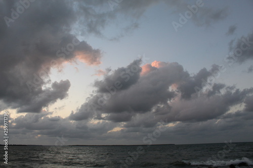 Cielo y mar
