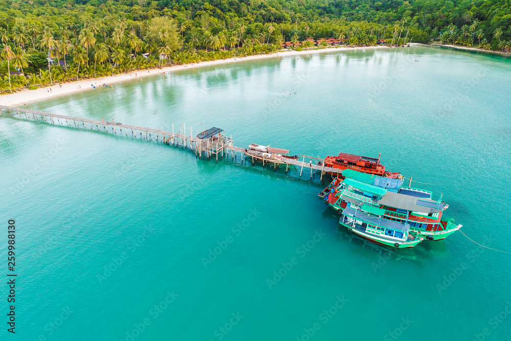 Fototapeta premium Amazing sea beach turquoise water nature landscape