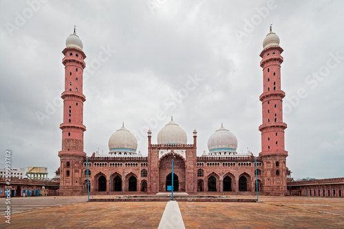 Taj-ul-Masajid, Bhopal