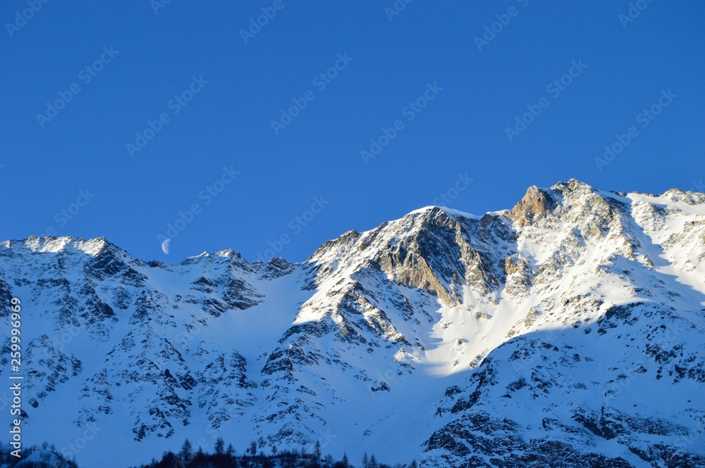 Fototapeta premium mountains in winter