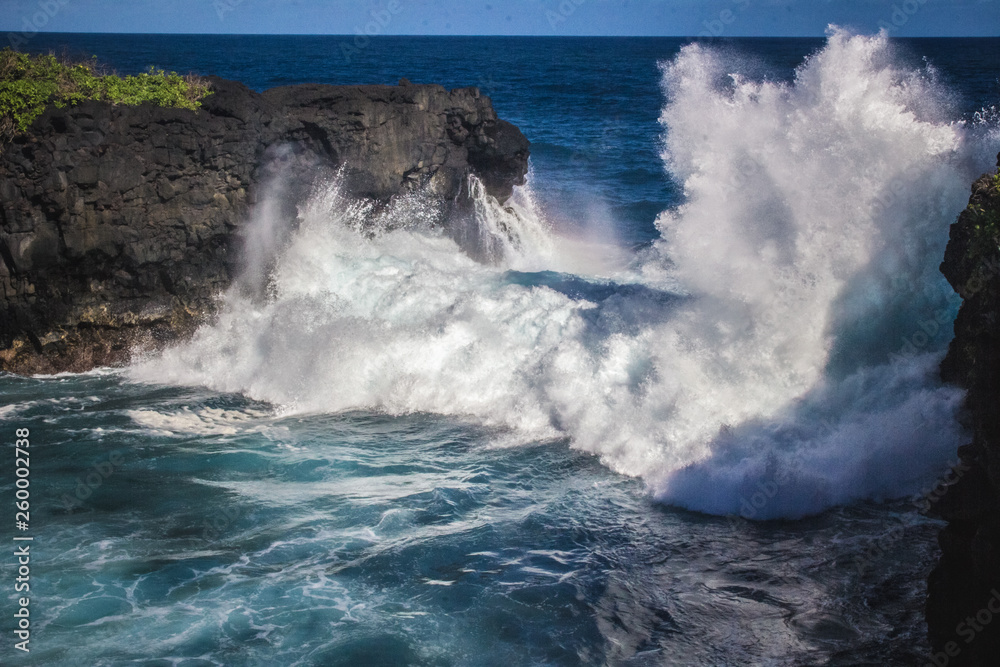 Fototapeta premium Samoa Coastal Lava Cliff Walk with sea and waves on Upolu island