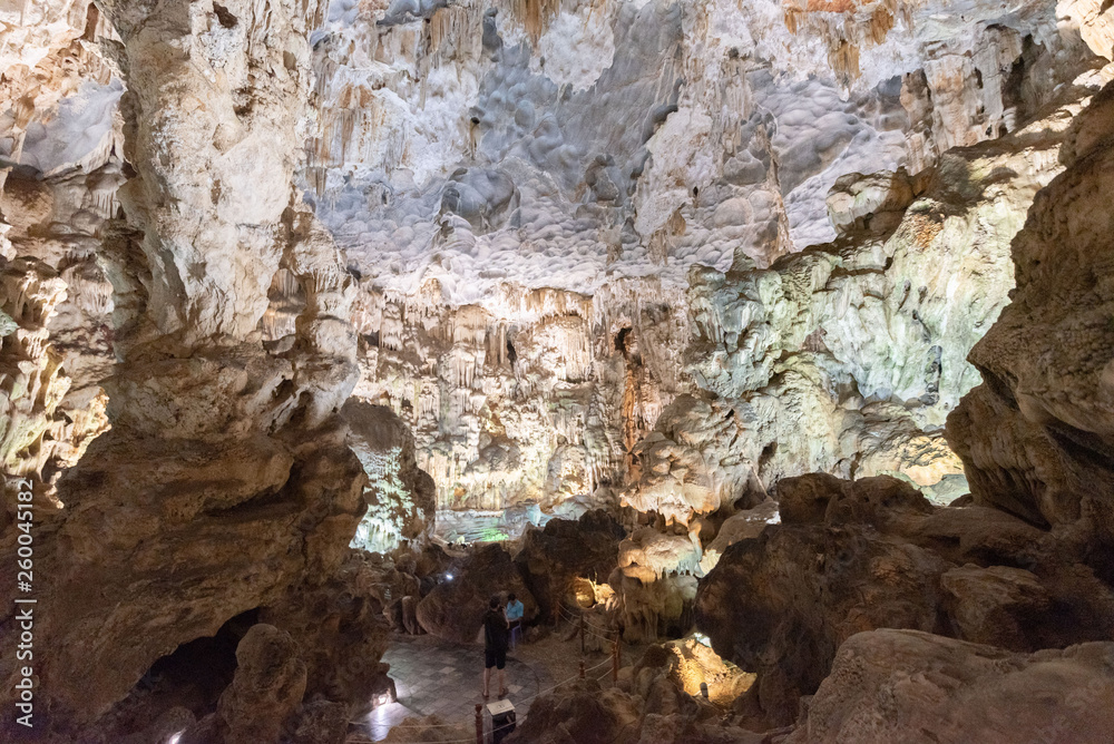 Ha long Bay,Vung Vieng Fishing Village,vietnam Dong Thien Cung Cave or paradise cave one of the most magical caves in Ha long bay famous place for tourist. Ha long Bay,Vung Vieng Fishing Village,vietnam Dong Thien Cung Cave or paradise cave one of the most magical caves in Ha long bay famous place for tourist.