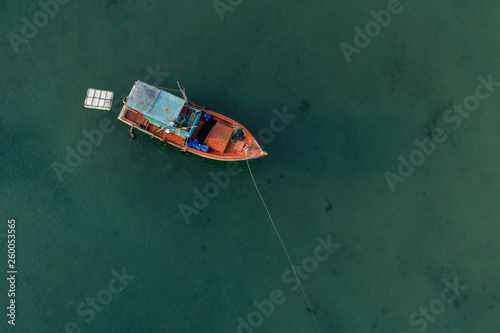 Aerial view of a boat © Pablolivaresc