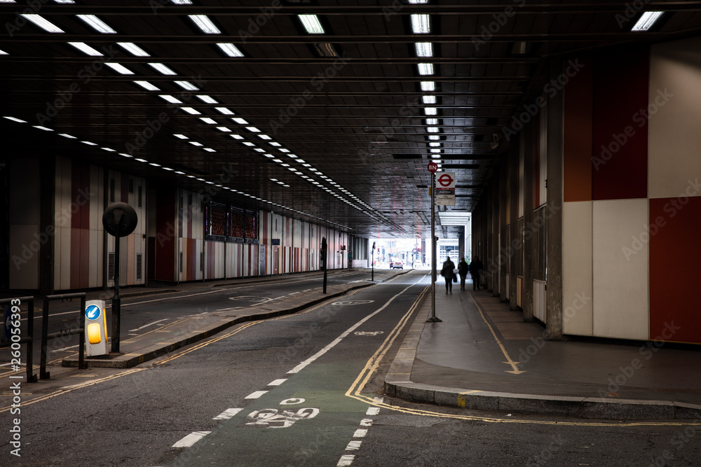 London, a tunnel