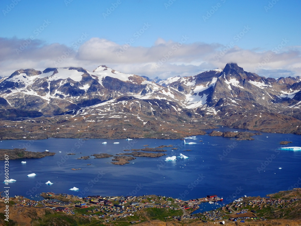 Blick auf Tasiilaq Grönland