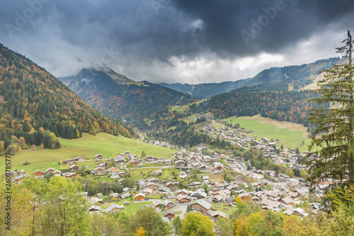 Photos Dark storm clouds of the French Alpine town of Morzine