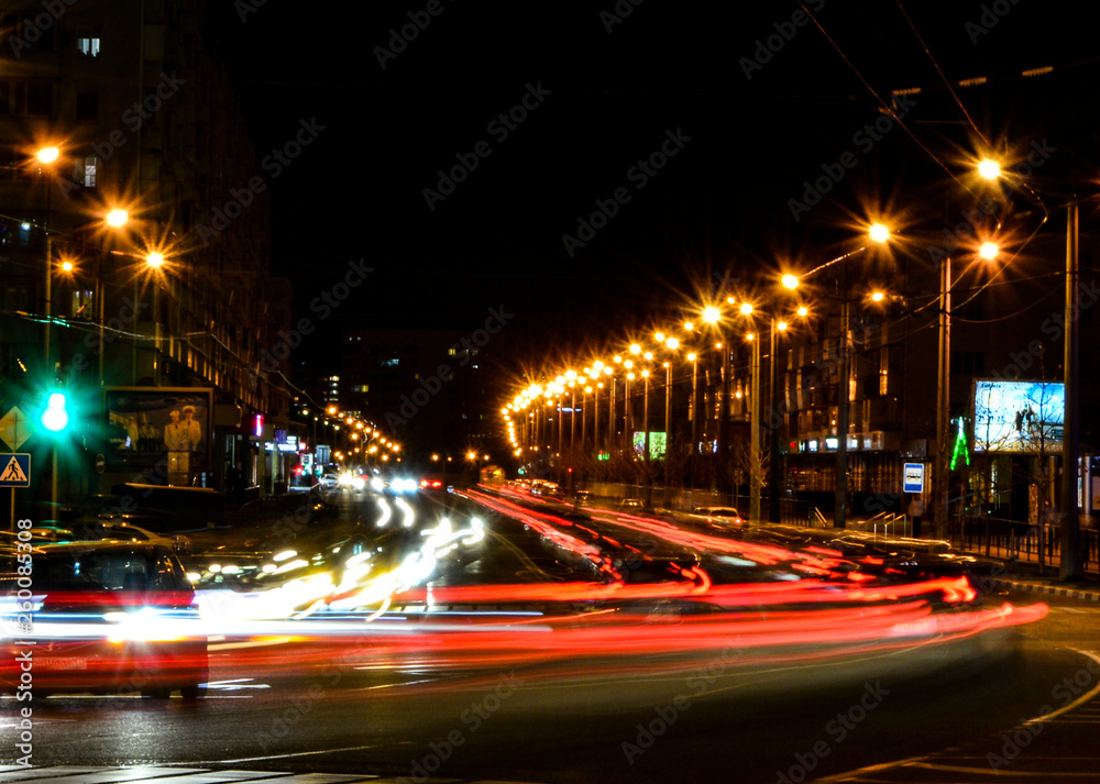 Obraz premium traffic in the city at night
