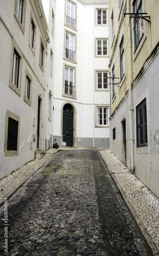Fototapeta Naklejka Na Ścianę i Meble -  Alley with stairs lisbon